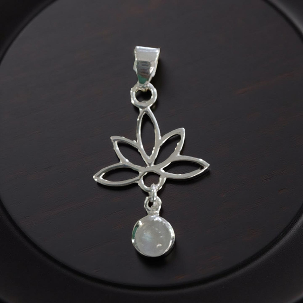 Moonstone Pendant Sterling Silver