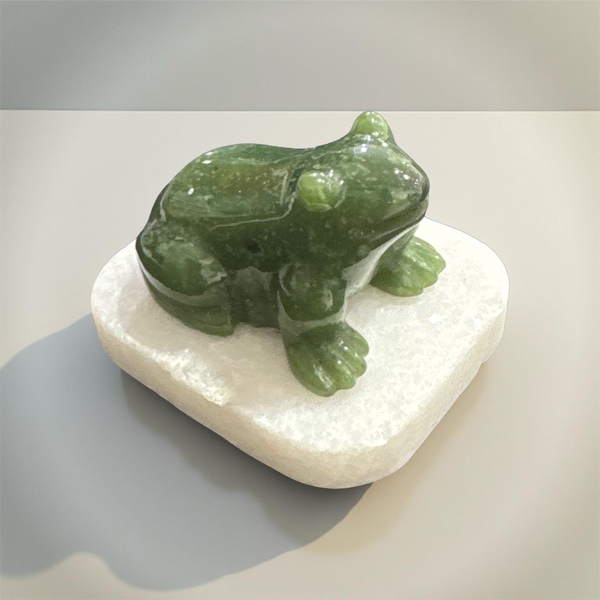 Jade Frog On Base