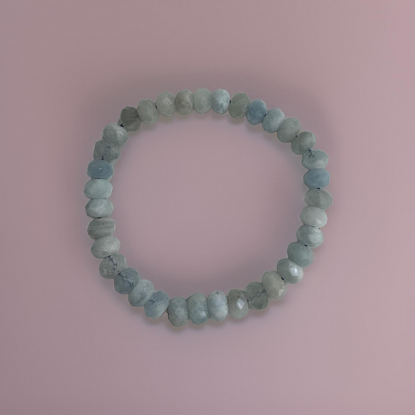 Premium Faceted Aquamarine Bracelet (8 mm)