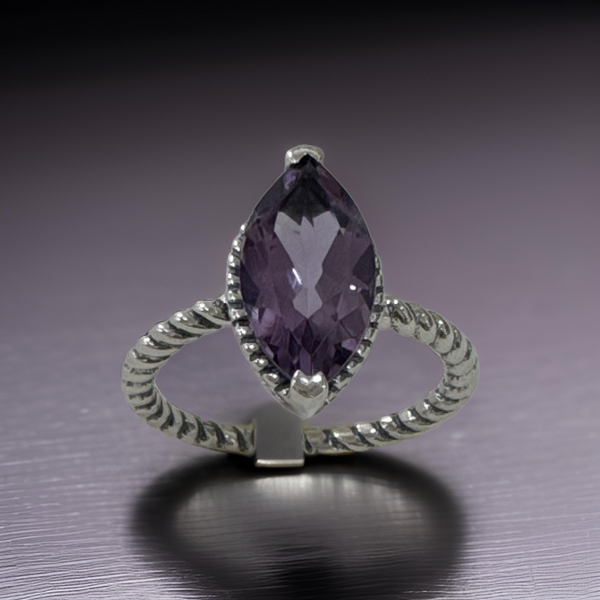 Amethyst Ring Sterling Silver Size 7