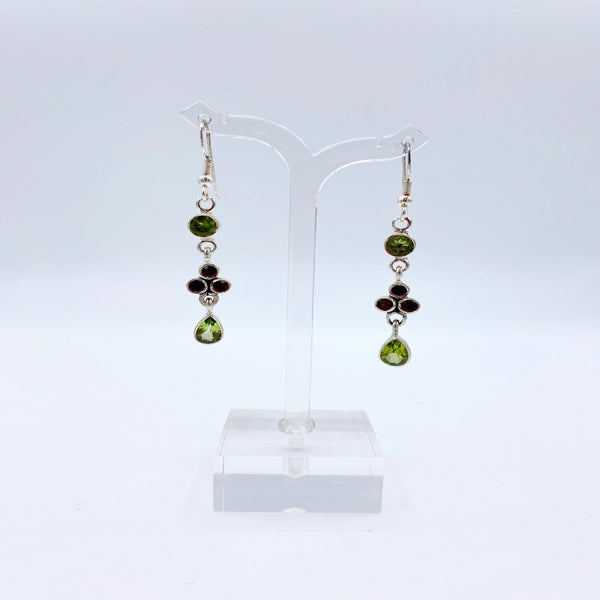 Sterling Silver Peridot And Garnet Earring