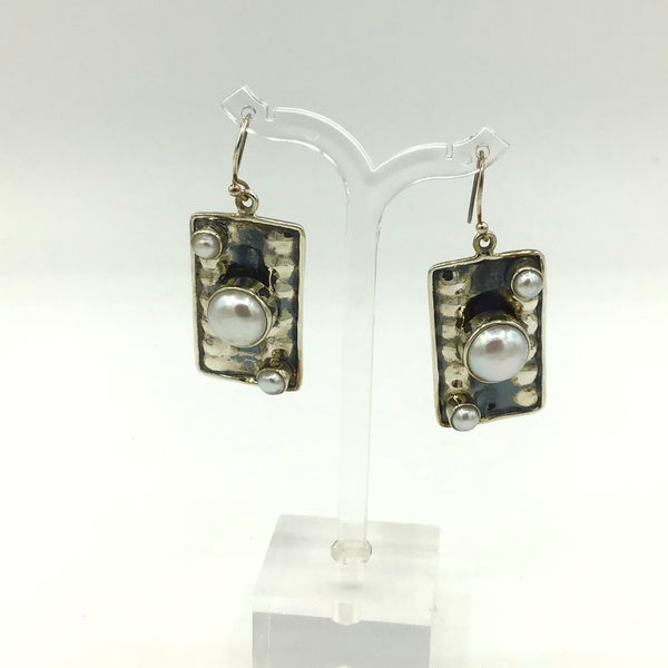 Designer Pearl Earrings