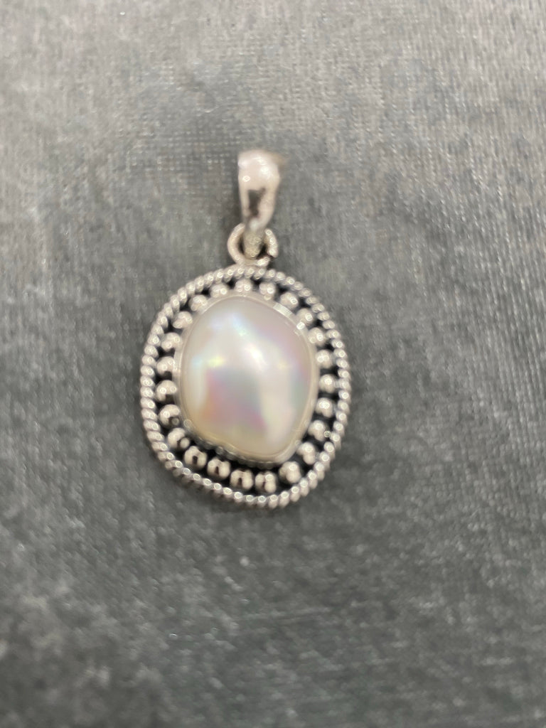 Sterling Silver Fresh water Pearl Pendant